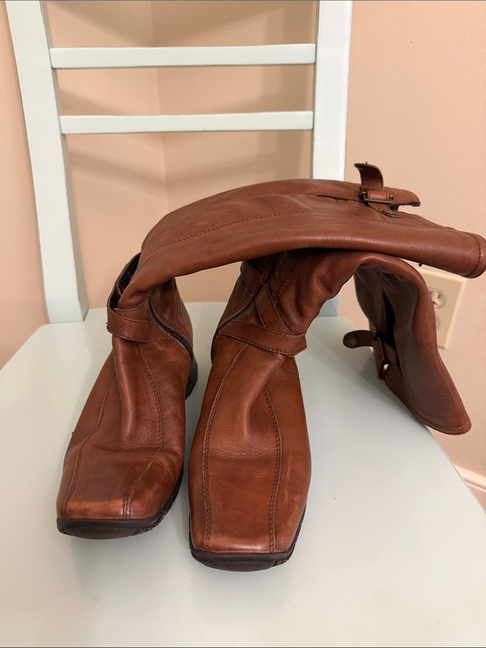 Clarks Tall Brown Leather Knee-High Riding Boots – Size 6.5M